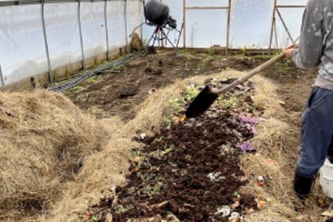 Concord Monitor  farms in New Hampshire are helping close loop on food waste