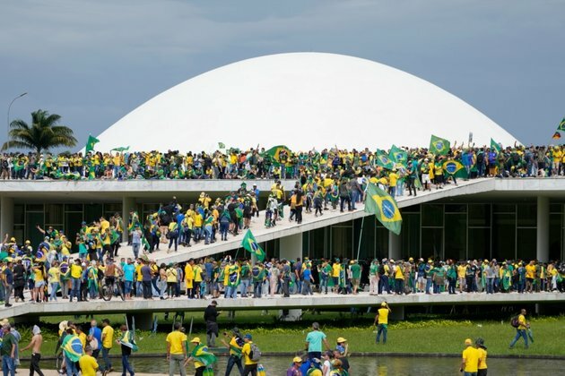 Brazil&#039;s President Fires Army Chief After Anti-Government Riots