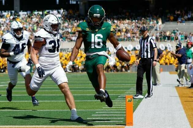 Baylor uses big first half to put away Samford