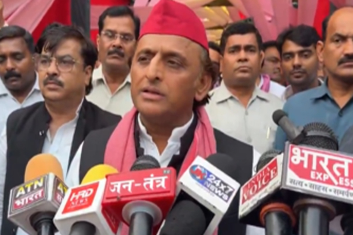 "They wanted to make this a political Kumbh": SP Chief Akhilesh Yadav lashes out at CM Yogi