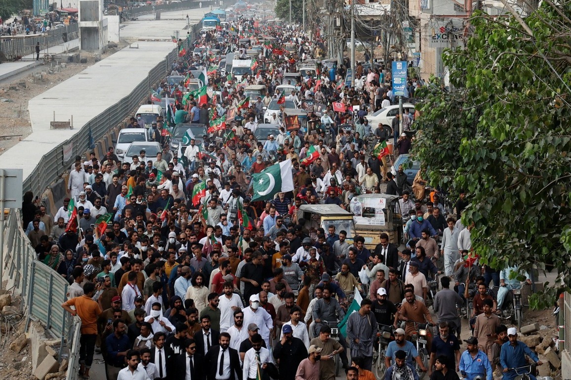 Pakistan: Nationwide agitation erupts as farmers oppose corporate farming push