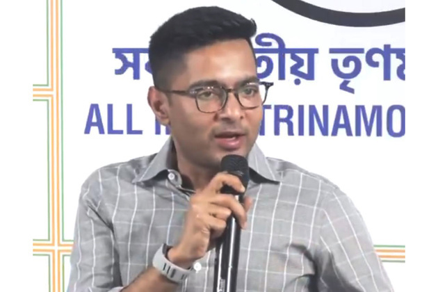 "When TMC wins, names of everyone cut from voter list will be added back": Abhishek Banerjee