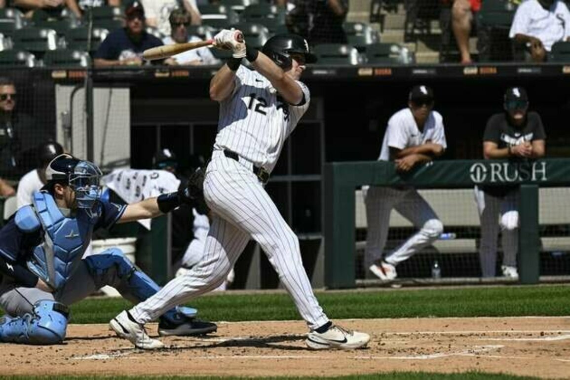 White Sox stay hot, down Rays again