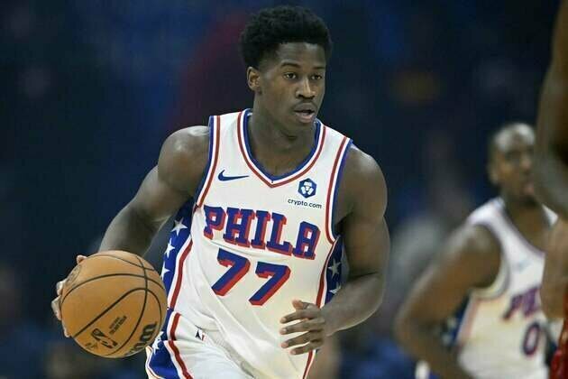 Sixers, riding regulars hard, plot to stop Raptors' win streak