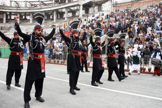 PAKISTAN-LAHORE-WAGAH BORDER-FLAG LOWERING CEREMONY