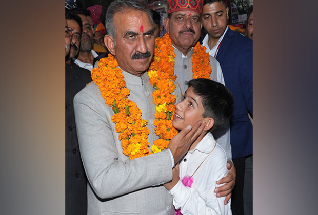 Himachal Pradesh: Sujanpur Holi fair begins with cheerful flair, CM Sukhu leads procession