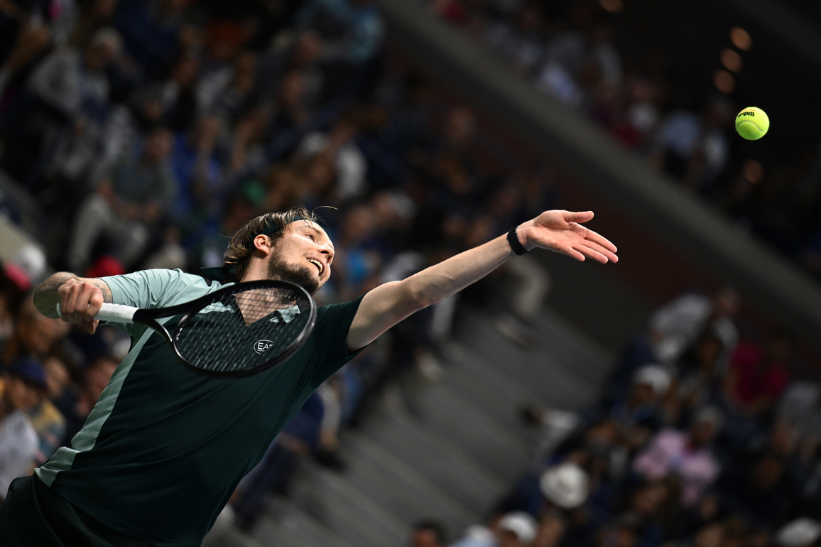 (SP)U.S.-NEW YORK-TENNIS-US OPEN-MEN'S SINGLES-SINNER VS BUBLIK