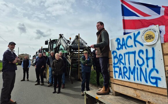 Save british farming rally london 53610433353 4be6420fd1 h 580x358.jpg
