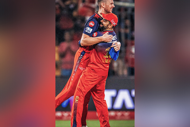Brings consistency every captain dreams of: Bangar, Kumble shower praise on Hazlewood