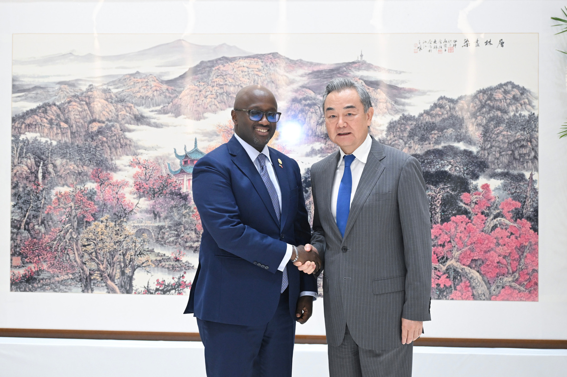 CHINA-HUNAN-CHANGSHA-WANG YI-RWANDA-FM-MEETING (CN)