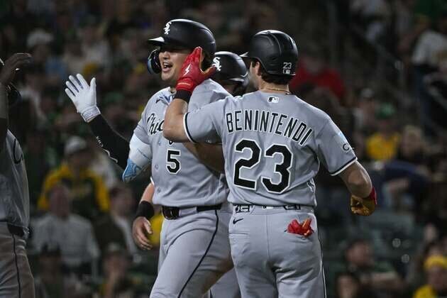Munetaka Murakami wallops slam as White Sox rout A's