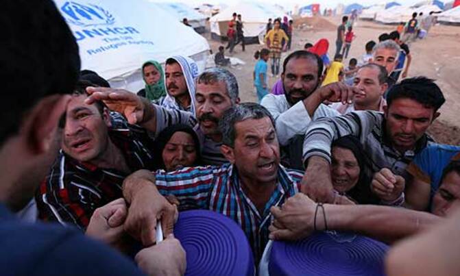 Sunni militants seize more Iraq towns as US presses unity Sunni militants seize more Iraq towns as US presses unity