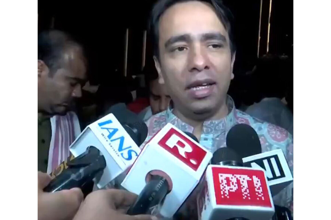 "Inspirational book": Jayant Chaudhary praises Shivraj Singh Chouhan's new book on PM Modi