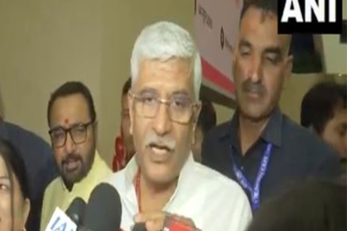 "Not every issue should be politicised": Union Minister Gajendra Singh Shekhawat reacts to Sanjay Raut's remarks on AI 171 crash