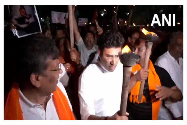 Tejasvi Surya takes part in torchlight protest, condemns "brutal massacre" in Pahalgam