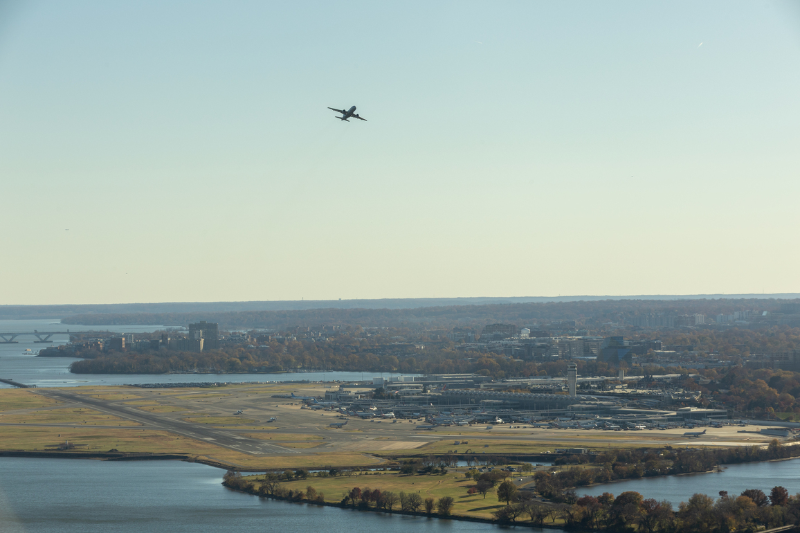 U.S.-VIRGINIA-RONALD REAGAN WASHINGTON NATIONAL AIRPORT