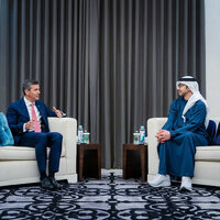 Abdullah bin Zayed meets President of Paraguay