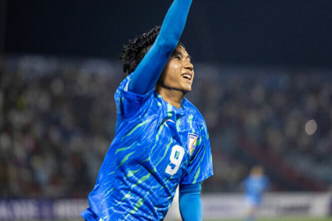 A dream come true to score in front of family: Local boy Omang Dodum