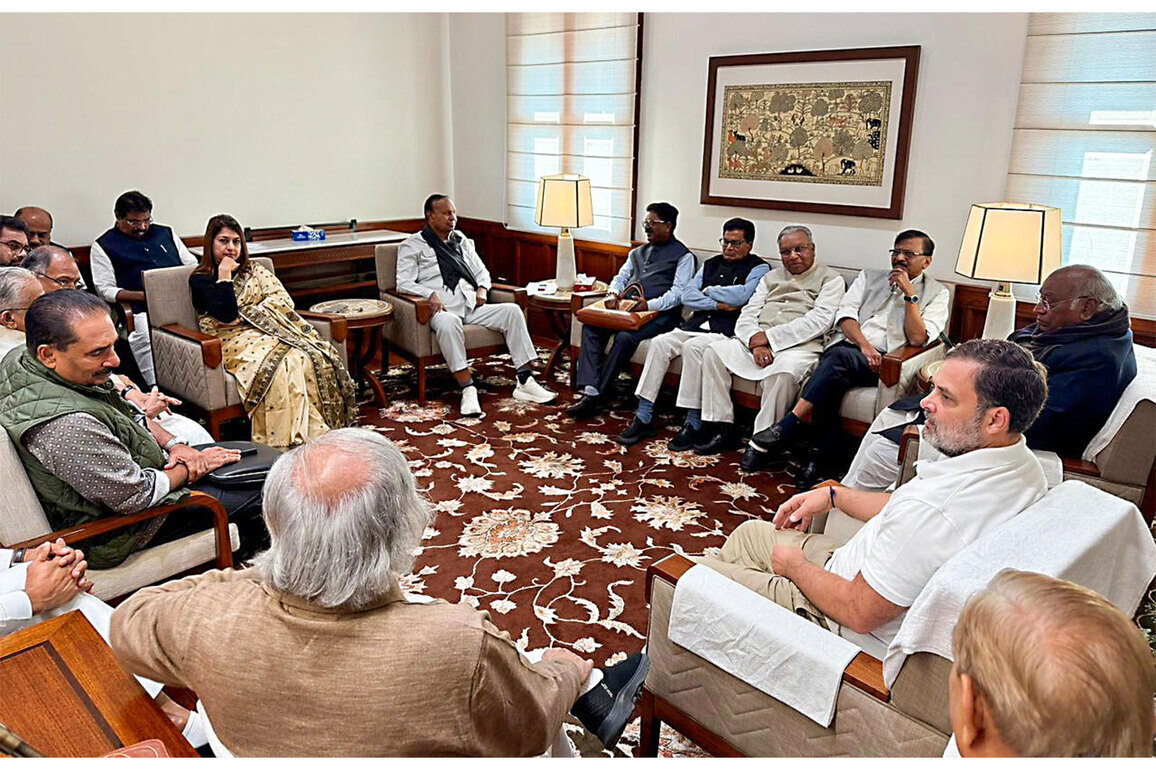 Opposition Floor Leaders to meet in RS LoP Kharge's office to finalise strategy for special Parliament session