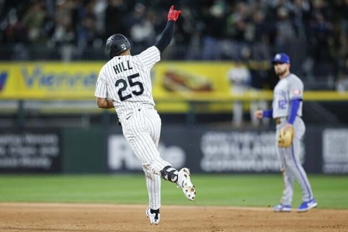 Baseball 'fun' again in Chicago as White Sox host Royals