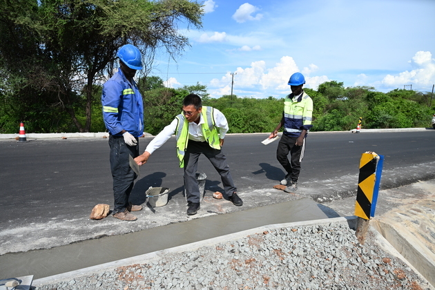 MOZAMBIQUE-CHINA-BACKED ROAD PROJECT