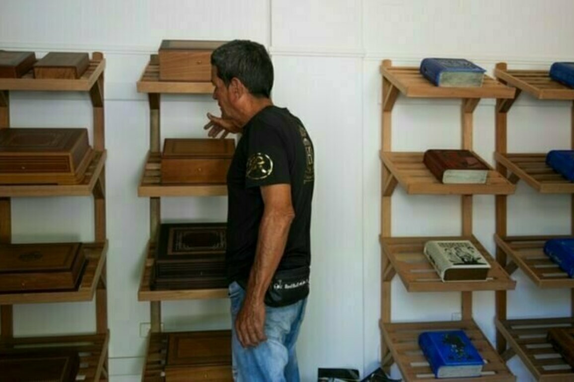Cuba's cigar fair showcases humidors as new object of desire