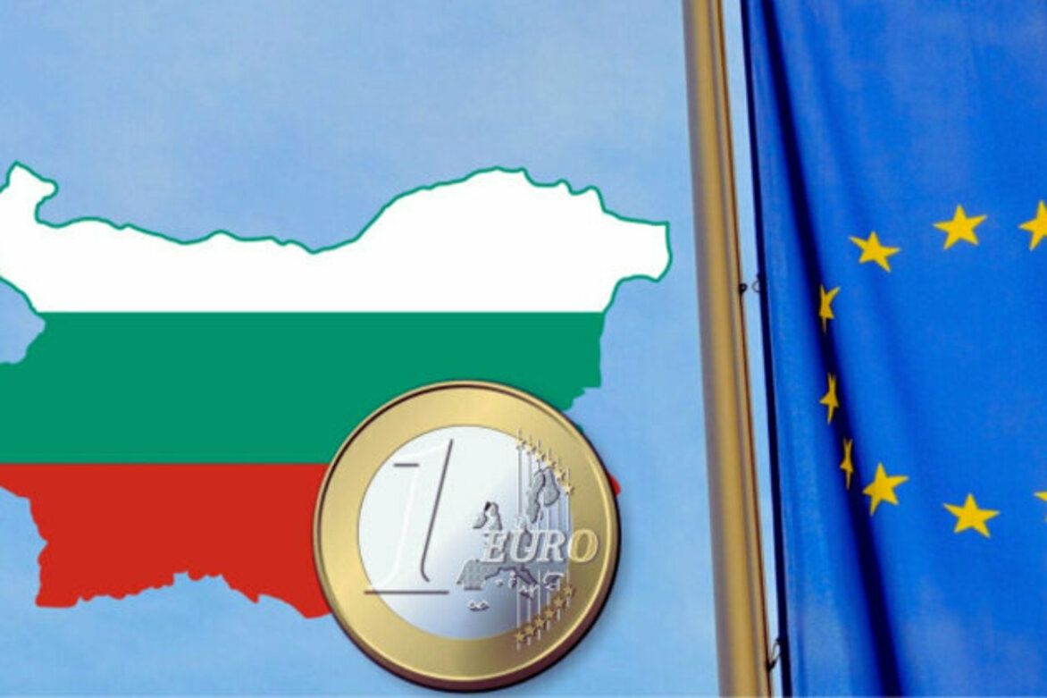 Greek Media: Eurozone Entry Expected to Boost Bulgarias Wealth