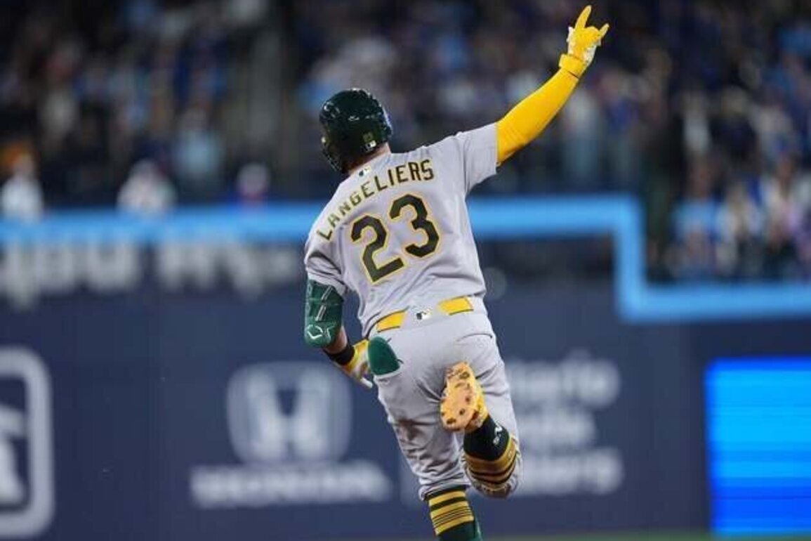 Shea Langeliers off to hot start, A's not, as series vs. Jays winds up