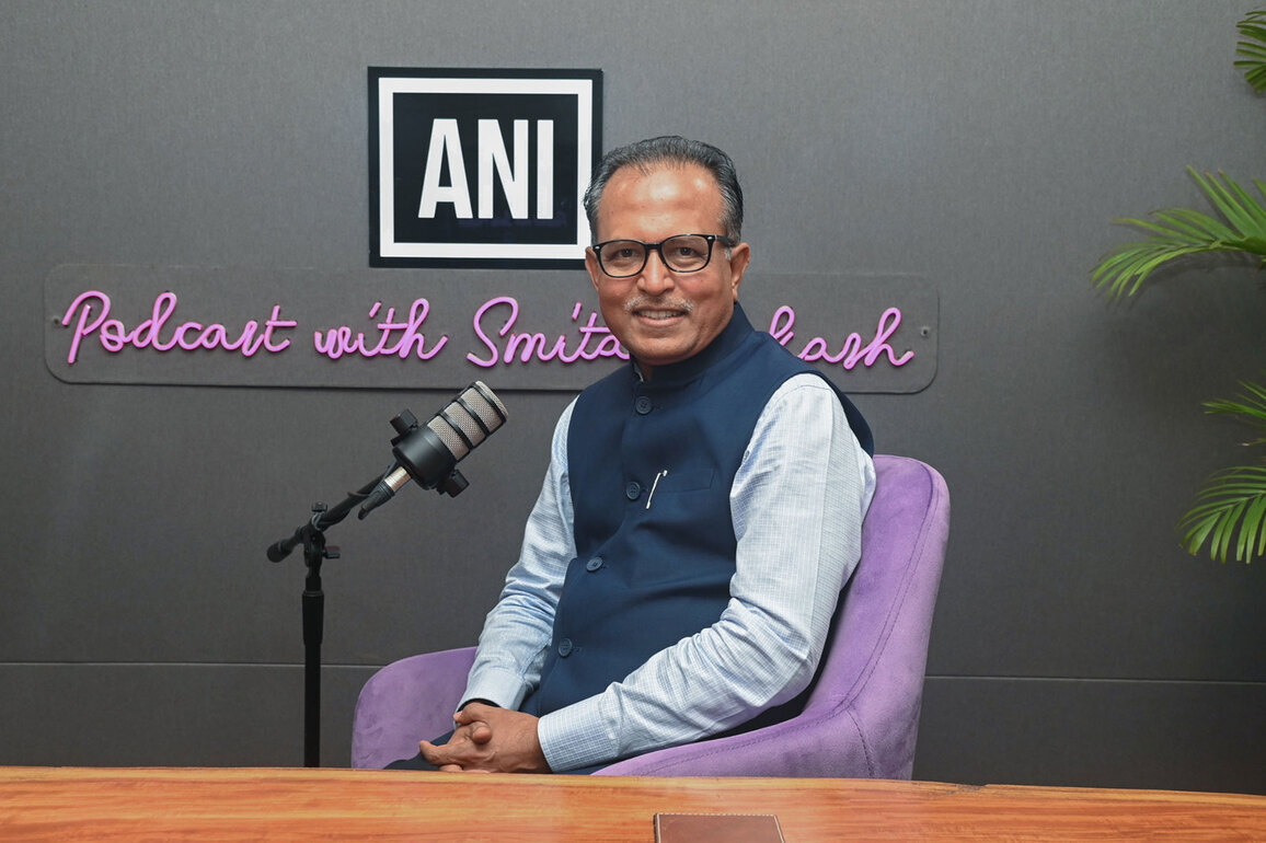 Artificial Intelligence a "make-or-break" moment for India's $350 billion IT sector: Nilesh Shah