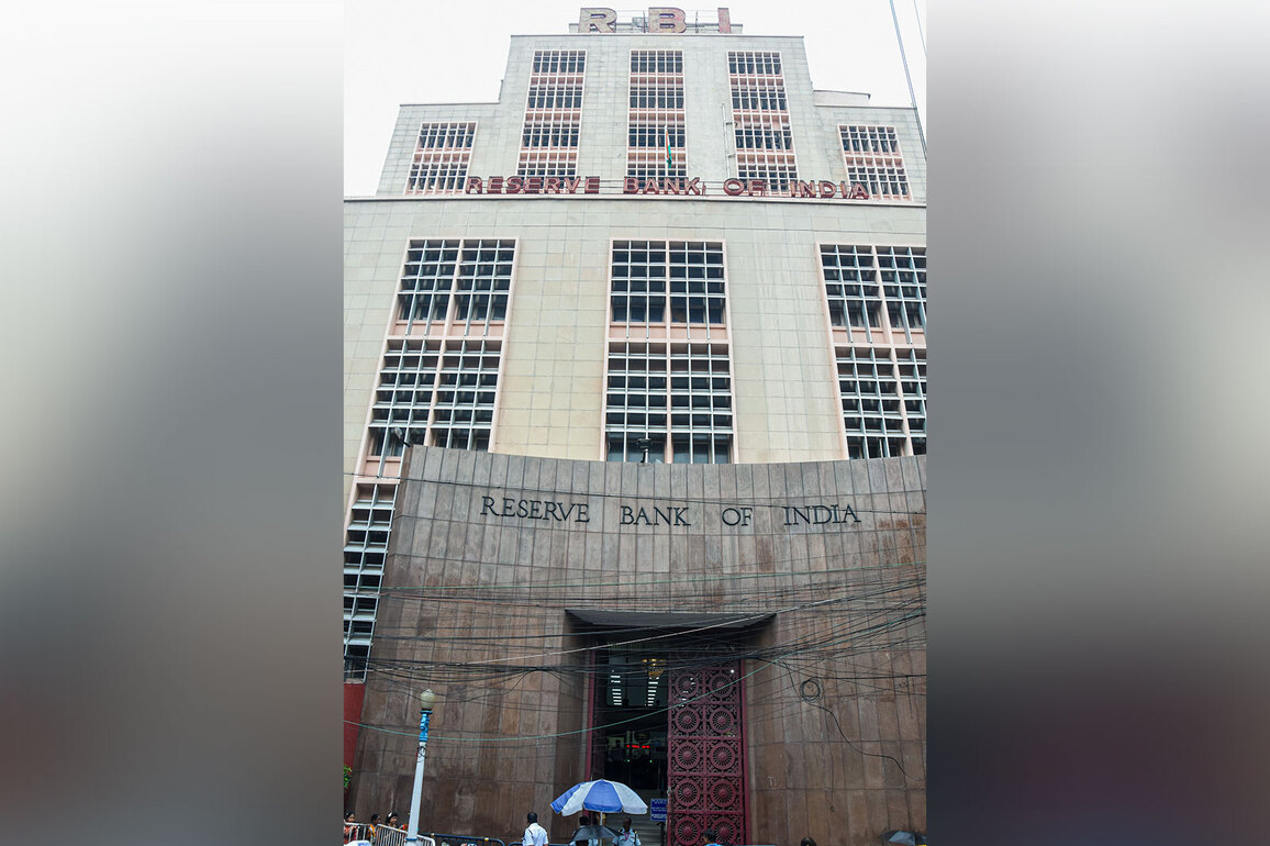 India forex reserves fall sharp $9.8 billion in week that ended Jan 2
