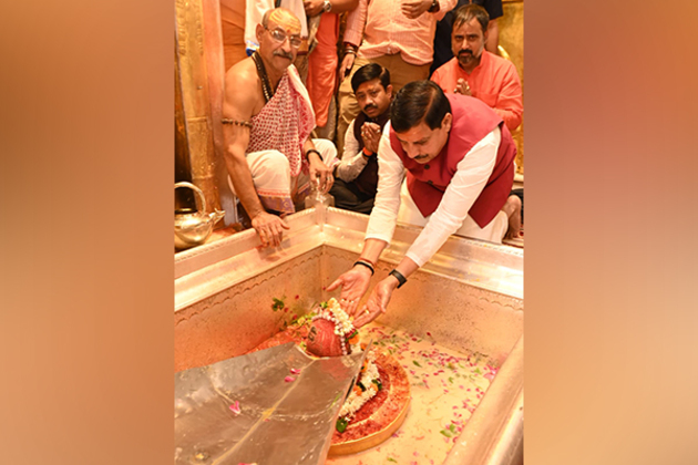 Madhya Pradesh CM Mohan Yadav offers prayers at Kashi Vishwanath temple, Kaal Bhairav temple in Varanasi
