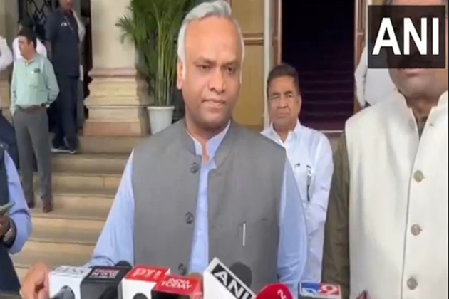 "Let them take credit for it": Karnataka Minister Priyank Kharge slams BJP over Bengaluru metro project