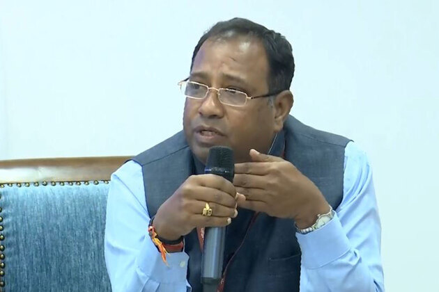 PM Modi's appeals aimed at collective participation to face global disruptions, no need to panic: I&B official