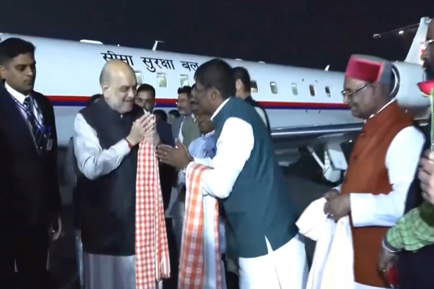 Amit Shah arrives in Patna ahead of Nitish Kumar's swearing-in as Bihar CM