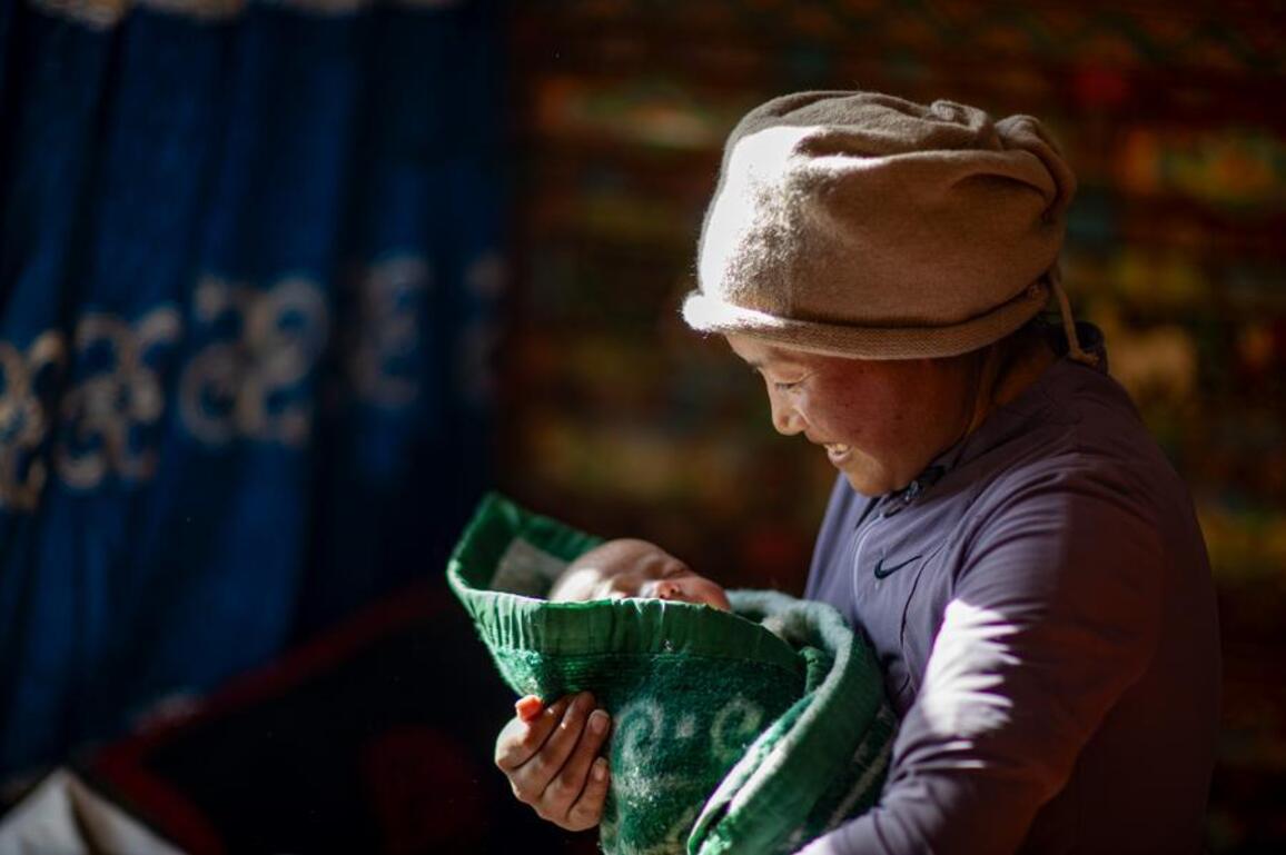 InXizang | Hope reborn: Tibetan mother's new life one year after devastating quake