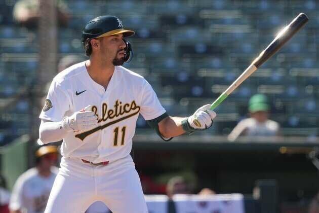 Brewers acquire INF Jonathan Ornelas from Athletics