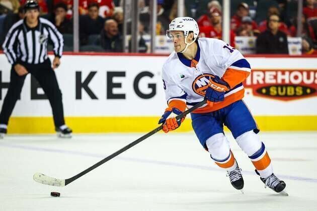 Islanders hope for turnaround to start against lowly Canucks