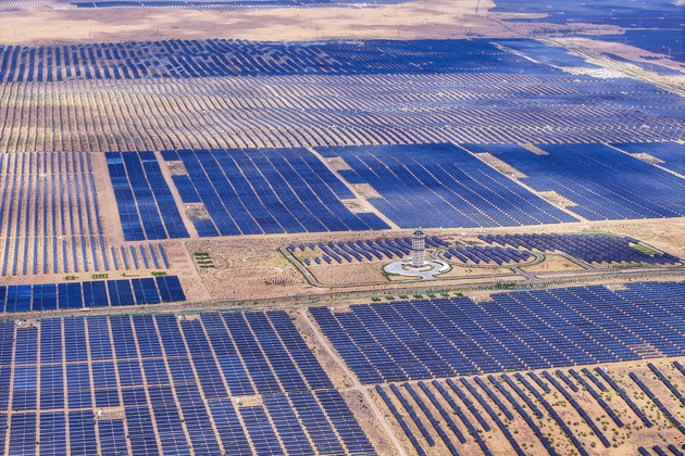 (EcoChina)CHINA-INNER MONGOLIA-DESERTS-PHOTOVOLTAIC PROJECTS (CN)