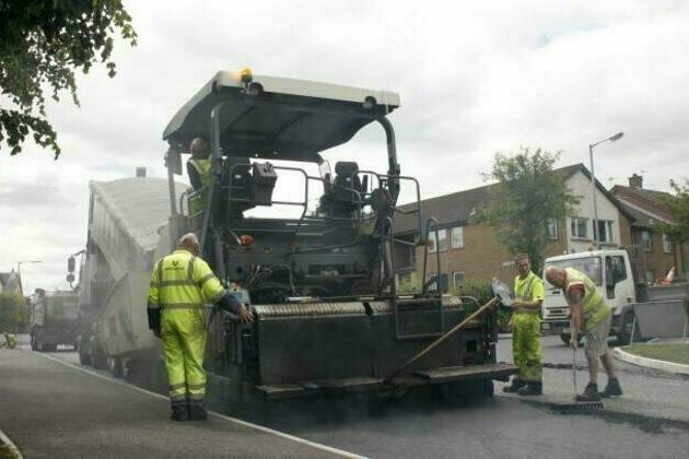 Pound 130,000 road improvement scheme for Ballygomartin Road, Belfast