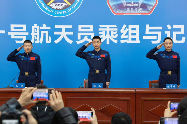 Update: Shenzhou-20 astronauts meet press after returning from space