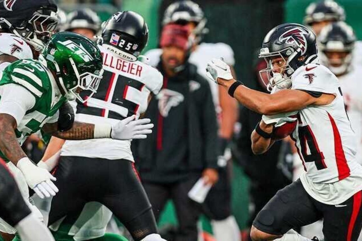Falcons' special teams have been anything but in 2025