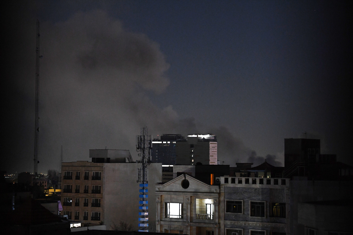 (SpotNews)IRAN-TEHRAN-EXPLOSIONS