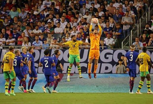 Brandon Vazquez, U.S. draw vs. Jamaica to open Gold Cup