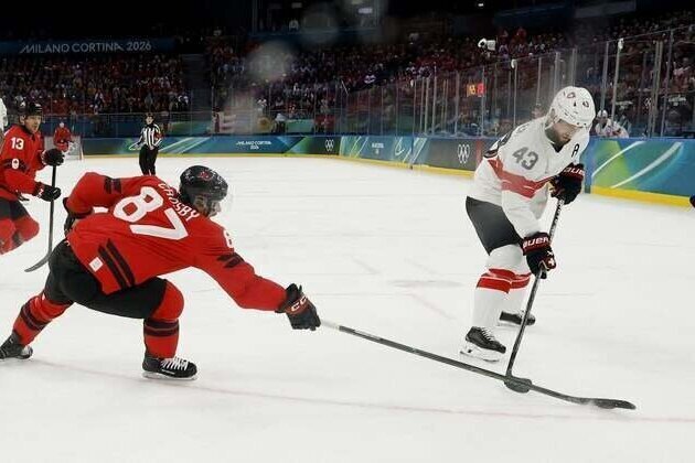 Sidney Crosby becomes Canada's top NHL point scorer at Olympics