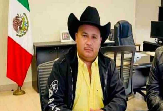 Mexican town mayor, officials freed after brief kidnapping