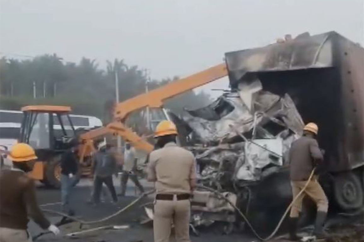 "Probably happened because of negligence of container truck": IGP on Chitradurga bus accident