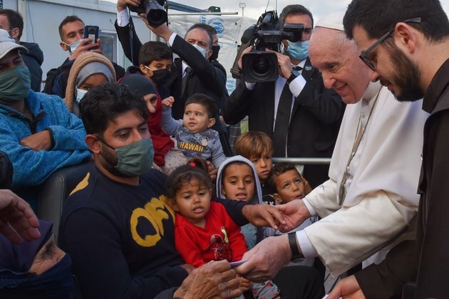 Pope Calls Neglect of Migrants &#039;Shipwreck&#039; on Lesbos Visit