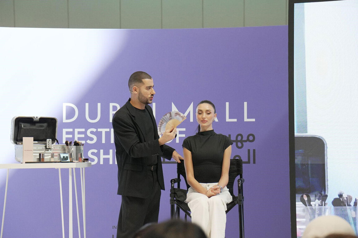 Mohammed Hindash Kicks Off the Dubai Mall Fashion Festival with a Special Educational Session, Drawing a Large Crowd