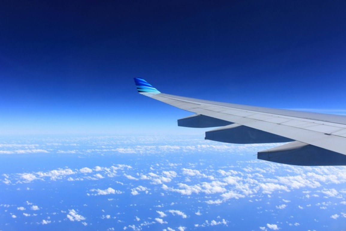 India crash probe triggers review, but FAA sees no fuel fault
