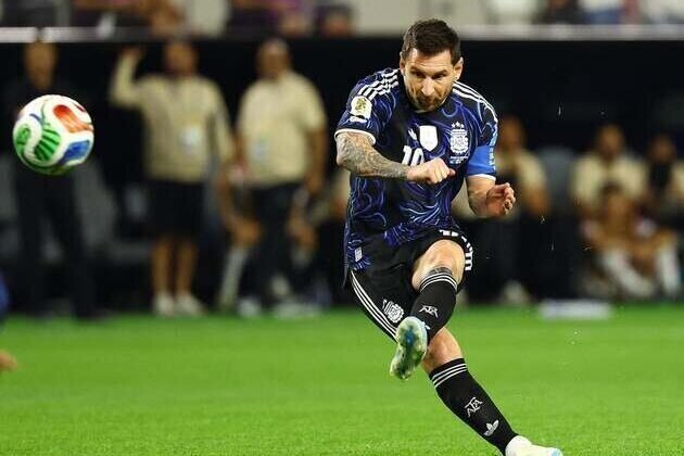 Lionel Messi makes more World Cup history as Argentina beat Jordan